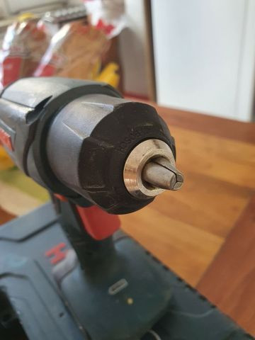 Parafusadeira bosch Gsr 1000 smart - Foto 2