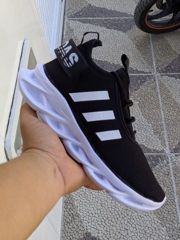 Tênis Adidas Yeeze Novo Vários Modelos - Foto 3