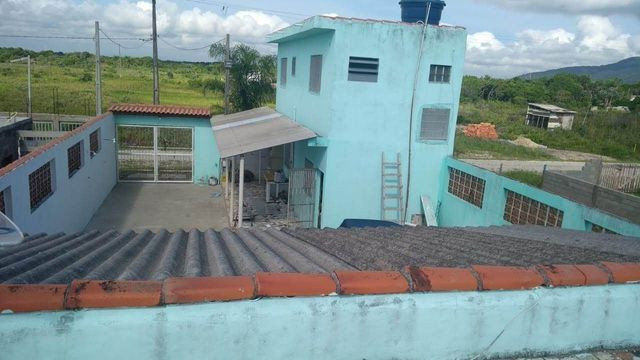 Casa a 500m da praia