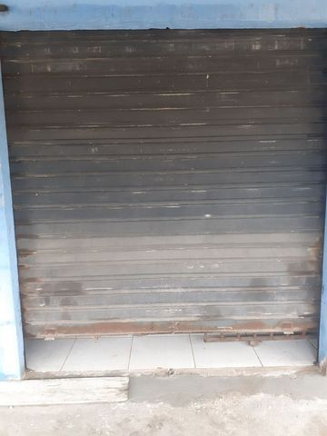 Portão. de enrolar