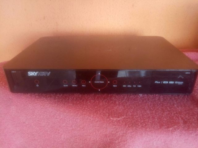 Aparelho grande sky hdtv com gravador