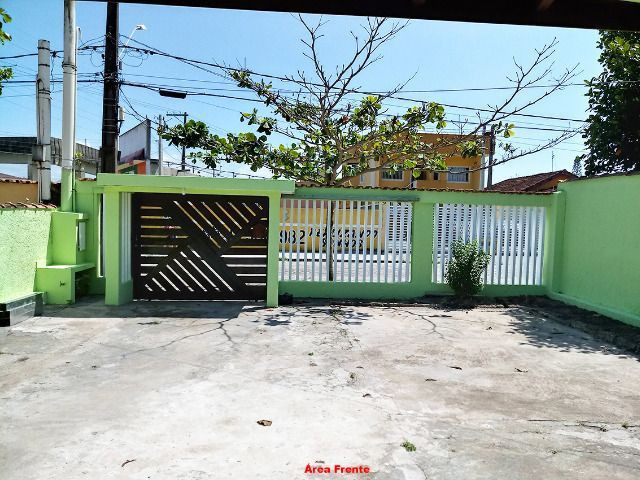 Vendo Casa 03 Dormitórios (02 Suítes) em Itanhaém SP, Lado Praia, próximo ao Jardim Suarão - Foto 2