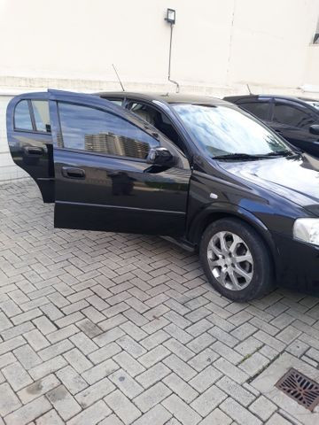 Astra - Foto 2