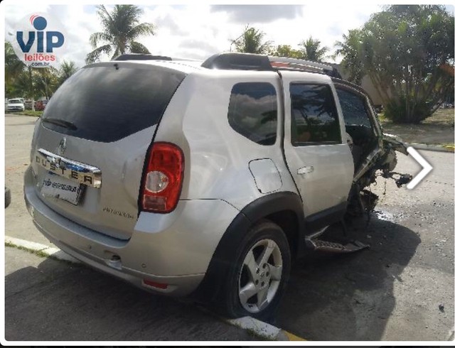 Duster 2013 2.0 automático(sucata) - Foto 2