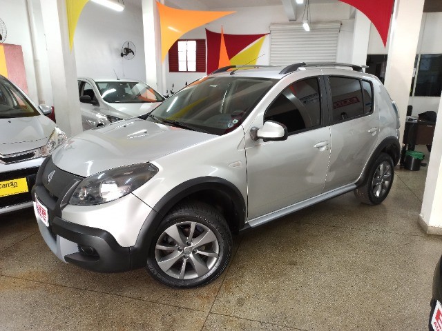 RENAULT SANDERO STEPWAY 1.6 16V  FLEX . CARRO EXCELENTE!