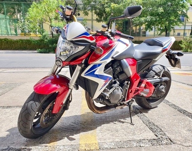 HONDA CB 1000R 2015