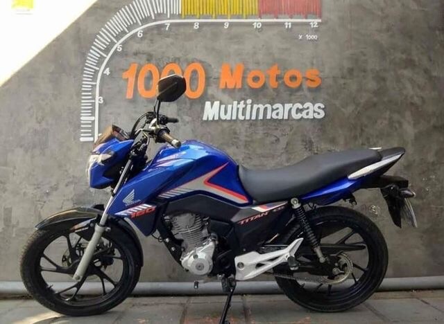 TITAN 160 / AZUL 2018