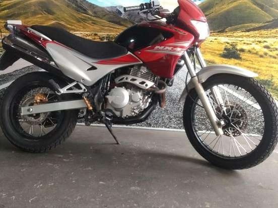 HONDA NX4 FALCON 400