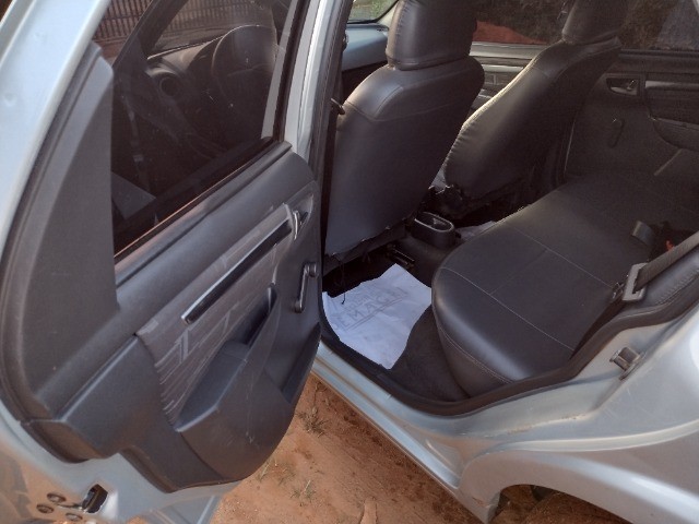 VENDO PRISMA 2010/ 2011 COMPLETO 1.4 VALOR 21.000