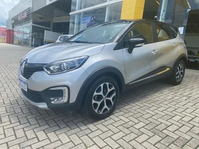 Renault Captur intense 2.0 cvt 4P