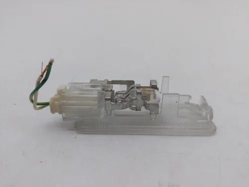 Luz Luminaria Porta Luva Citroen Xsara Picasso Original - Foto 4