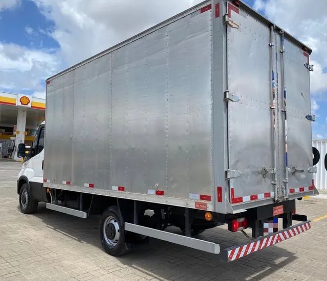 Iveco 35-150 Baú   - Foto 3
