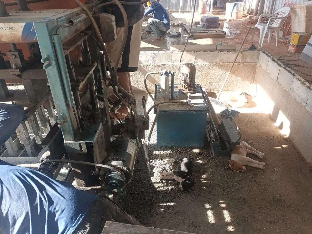 MÁQUINA DE BLOCOS  - Foto 4