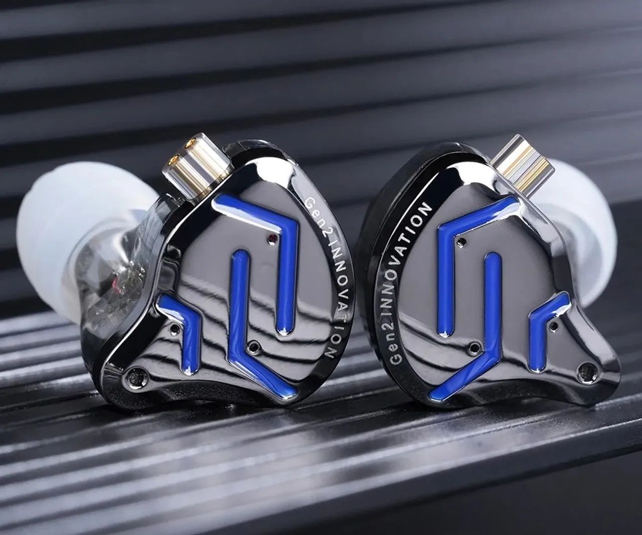 KZ ZSN PRO 2 / 4 DRIVERS COM CROSSOVER LANÇAMENTO 