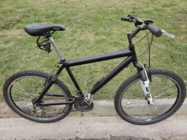 Bicicleta aro 26, 18 marchas