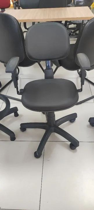 Cadeiras Para Sua Empresa/ Trabalho e Recepção  ( Valores a Consultar ) - Foto 4