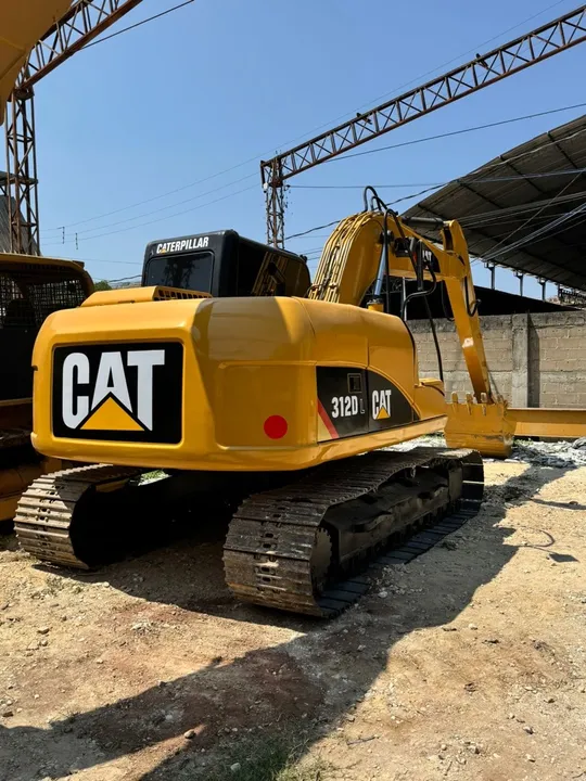 Escavadeira Caterpillar Cat 312 2011