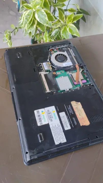 Notebook marca Positivo Conserto ou Reaproveitamento de Peças - Foto 5