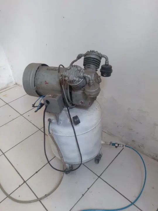 Compressor odontológico  - Foto 2