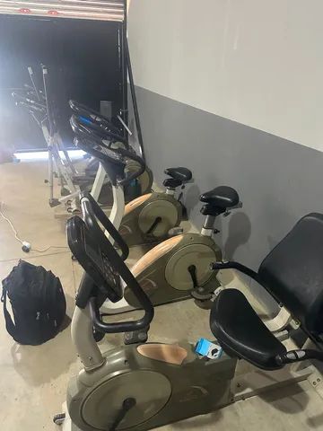 Bicicleta vertical e Eliptico Athletic 1200 cada, não aceito OLX pay - Foto 2