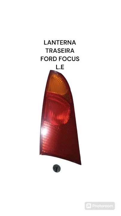 Lanterna Ford Focus lado esquerdo 