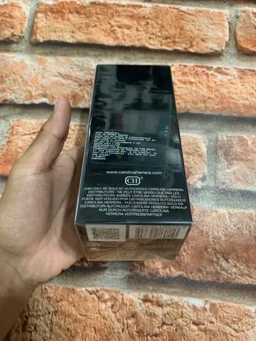 212 Vip Black Lacrado 100ml - Foto 3