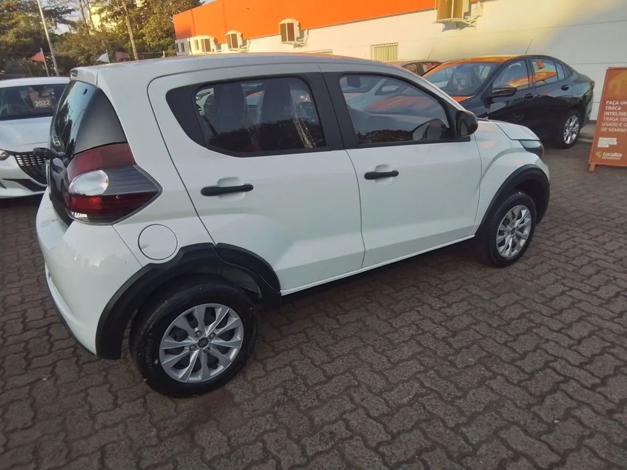 Fiat Mobi 2024 1.0 evo flex like. manual - Foto 6