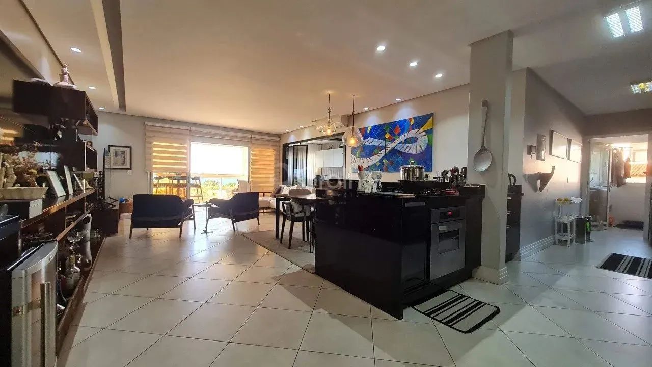 Imóvel para venda tem 128 metros quadrados com 3 quartos em Canasvieiras - Florianópolis -