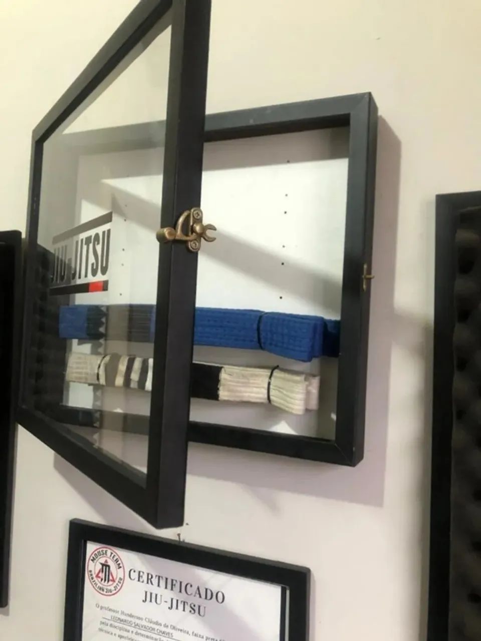 2 porta faixa de jiujitsu  - Foto 2