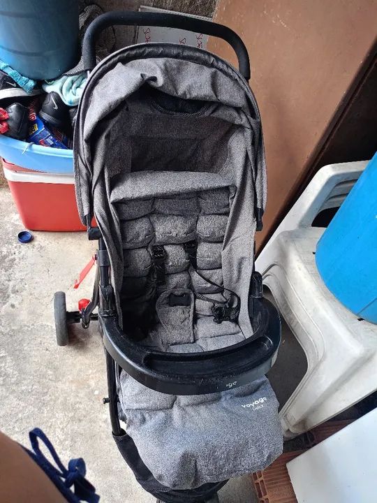 Carrinho de bebê Toyota cinza  - Foto 2