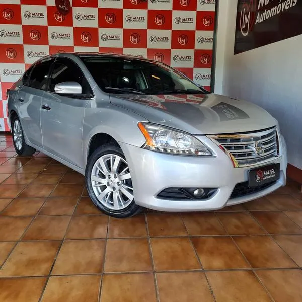 Sentra R 2015 NISSAN SENTRA 2015 Usados e Novos