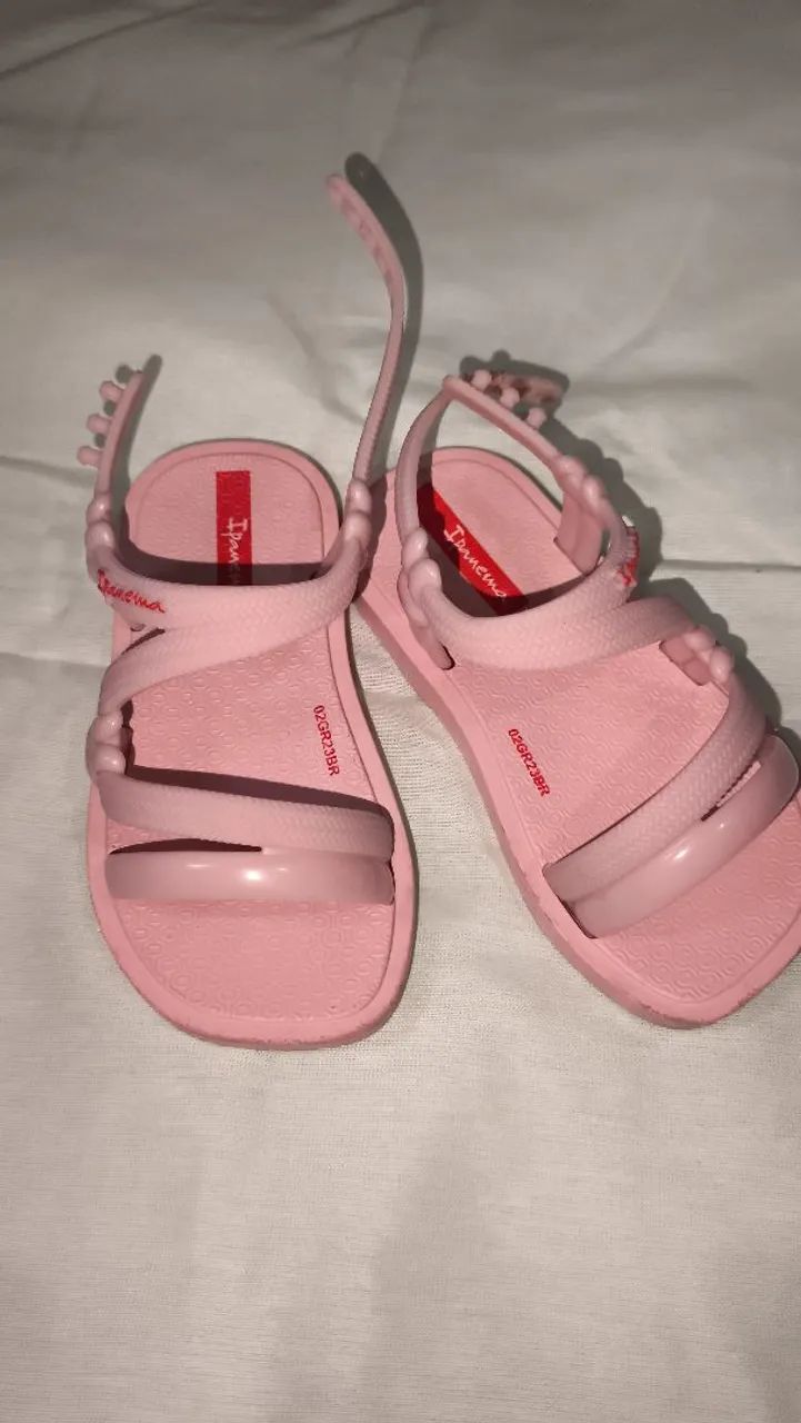 Any shoe for R$ 15.00