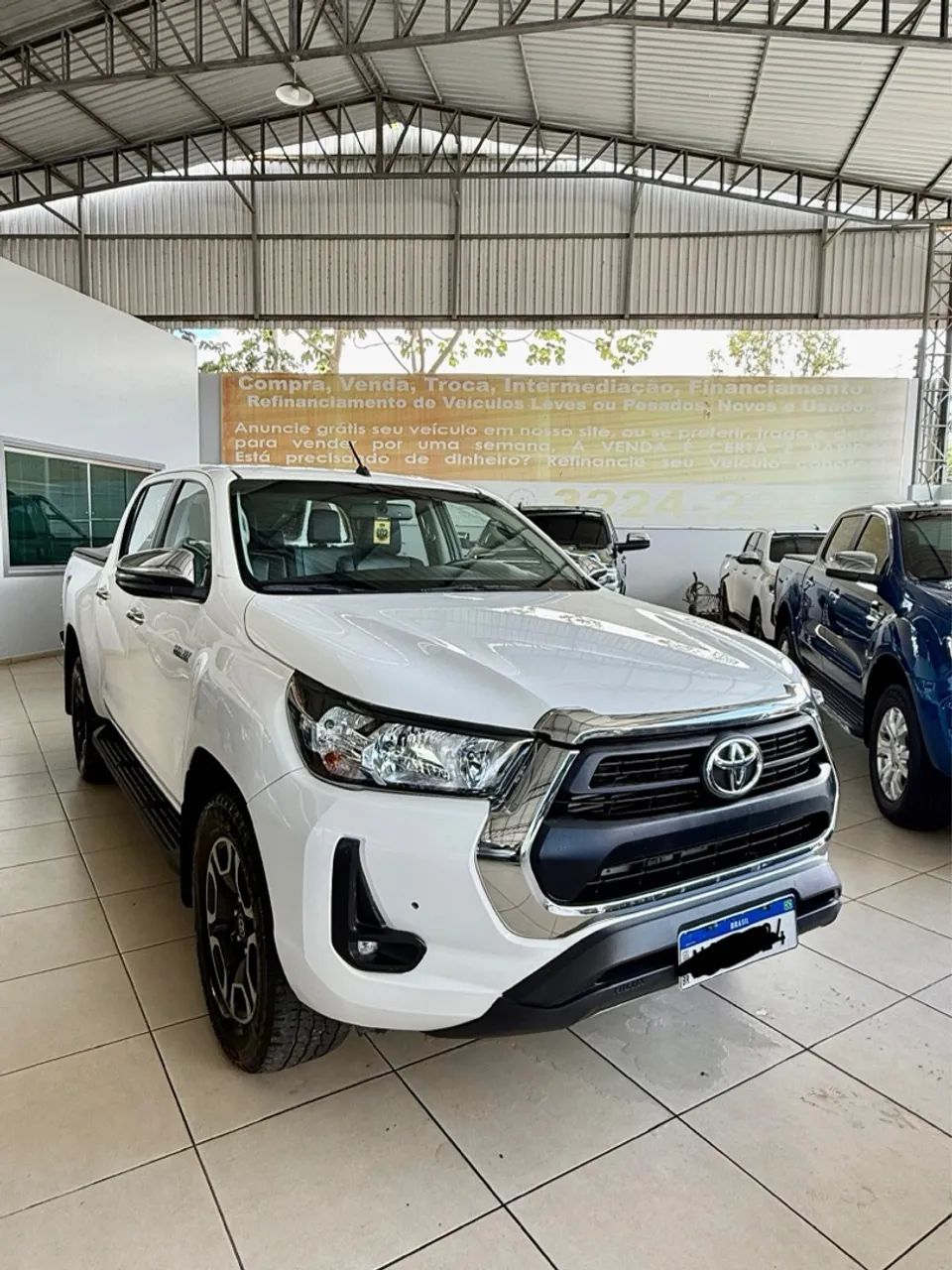 Toyota Hilux Hilux CD SRV 4x4 2.8 TDI Diesel Aut. 2022