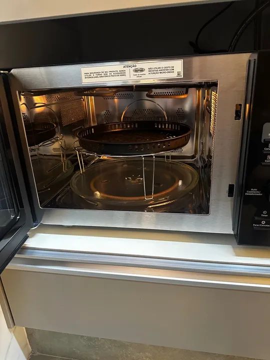 Forno Microondas 4 Em 1 Panasonic 30l Preto  - Foto 3