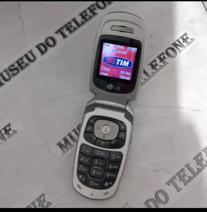 LG MG220 celular antigo RELIQUIA Flip pequeno RELIQUIA  - Foto 5