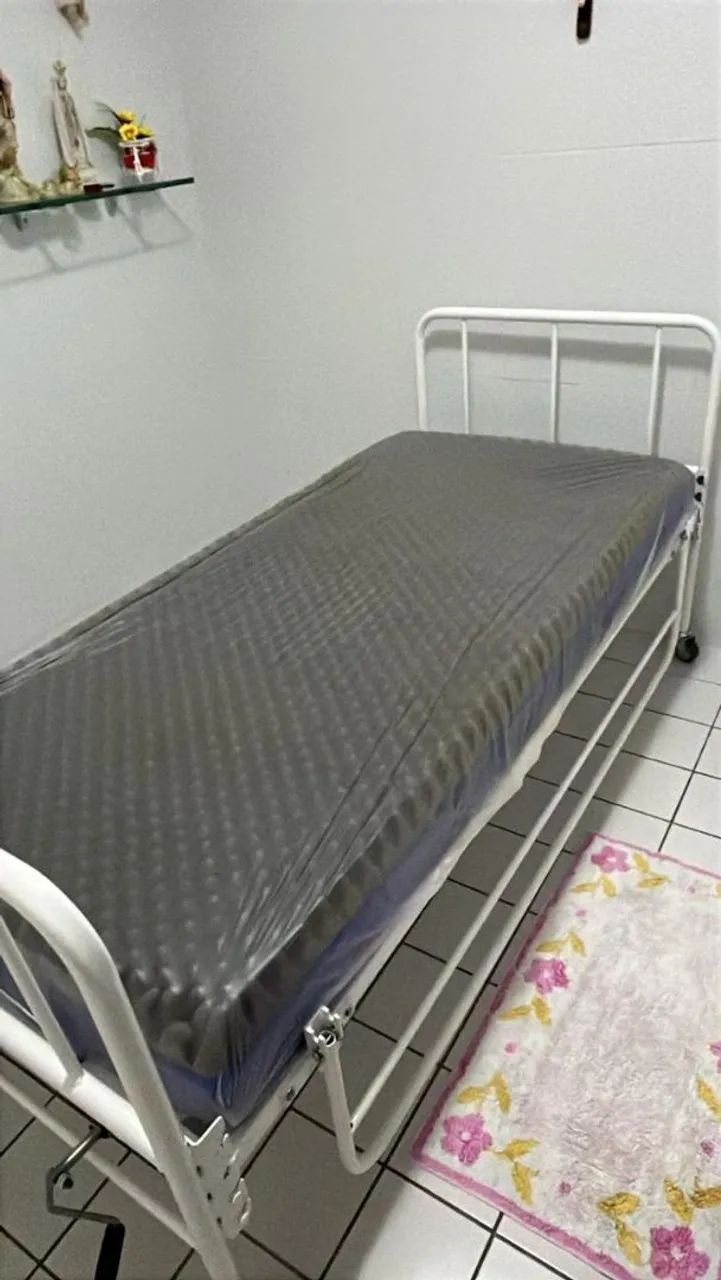 Cama de Ferro Hospitalar. Com nota fiscal  - Foto 5