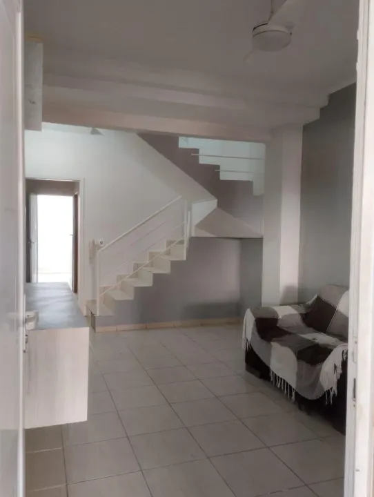 Casa com 3 quartos no Cond Serra da Canastra | Só aqui na Imobiliária Rosa e Rangel