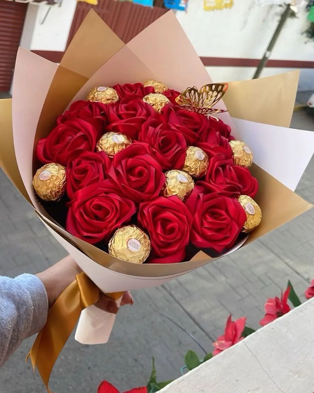 Buquê de rosas com bombons
