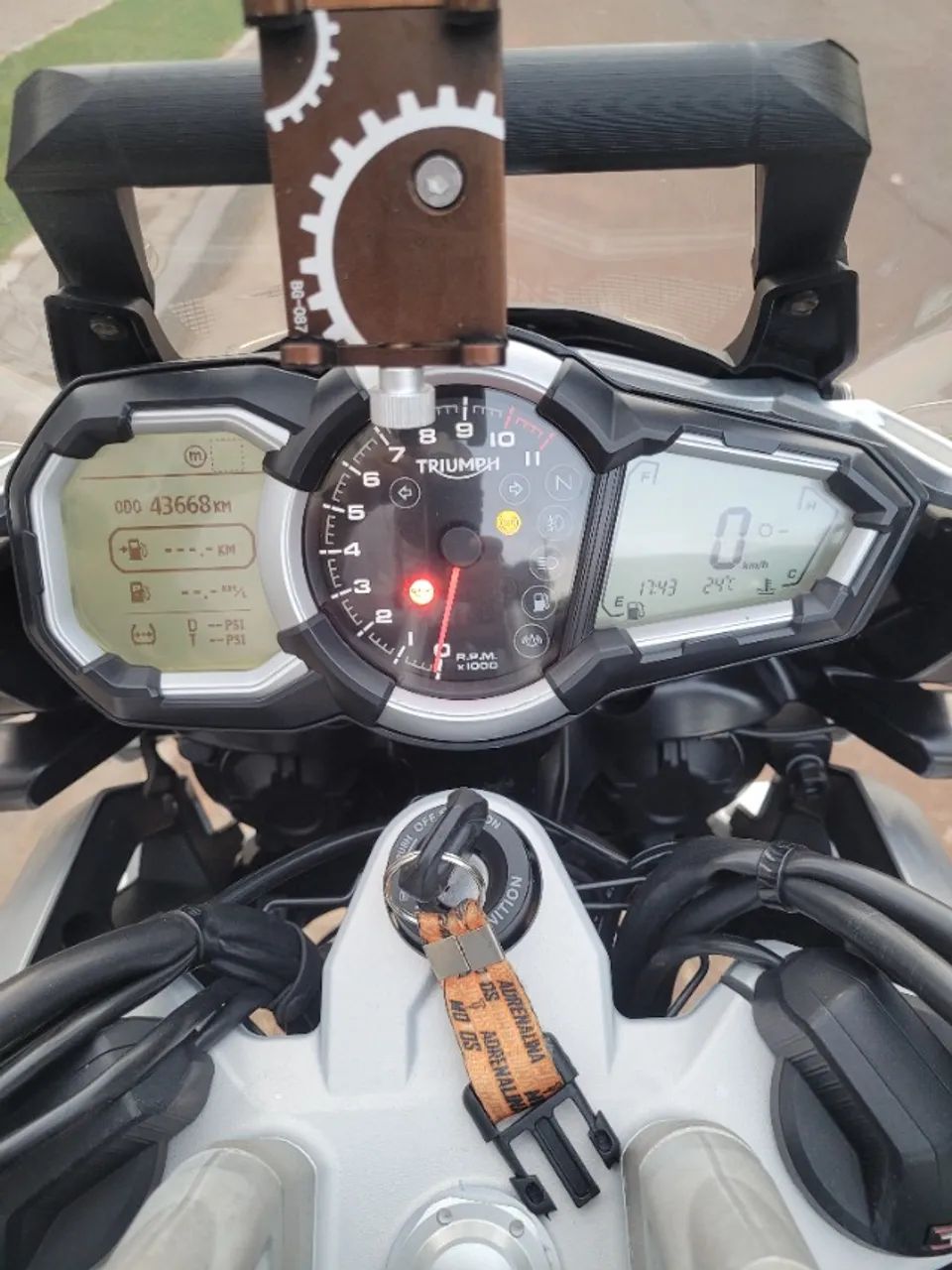 Triumph Explorer XCA 2017 - Foto 5