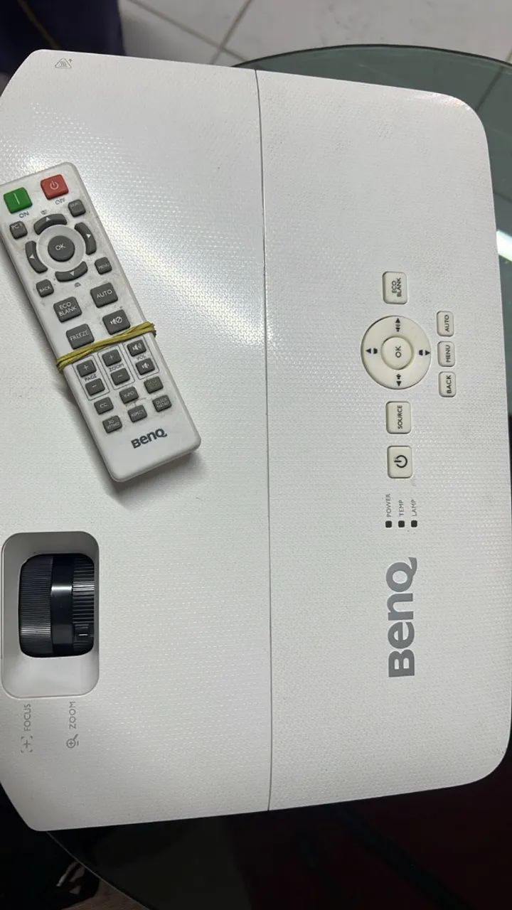 Projetor BenQ MS531 SVGA 3300 ANSI Lumens DLP Zoom 1.2x - Bivolt