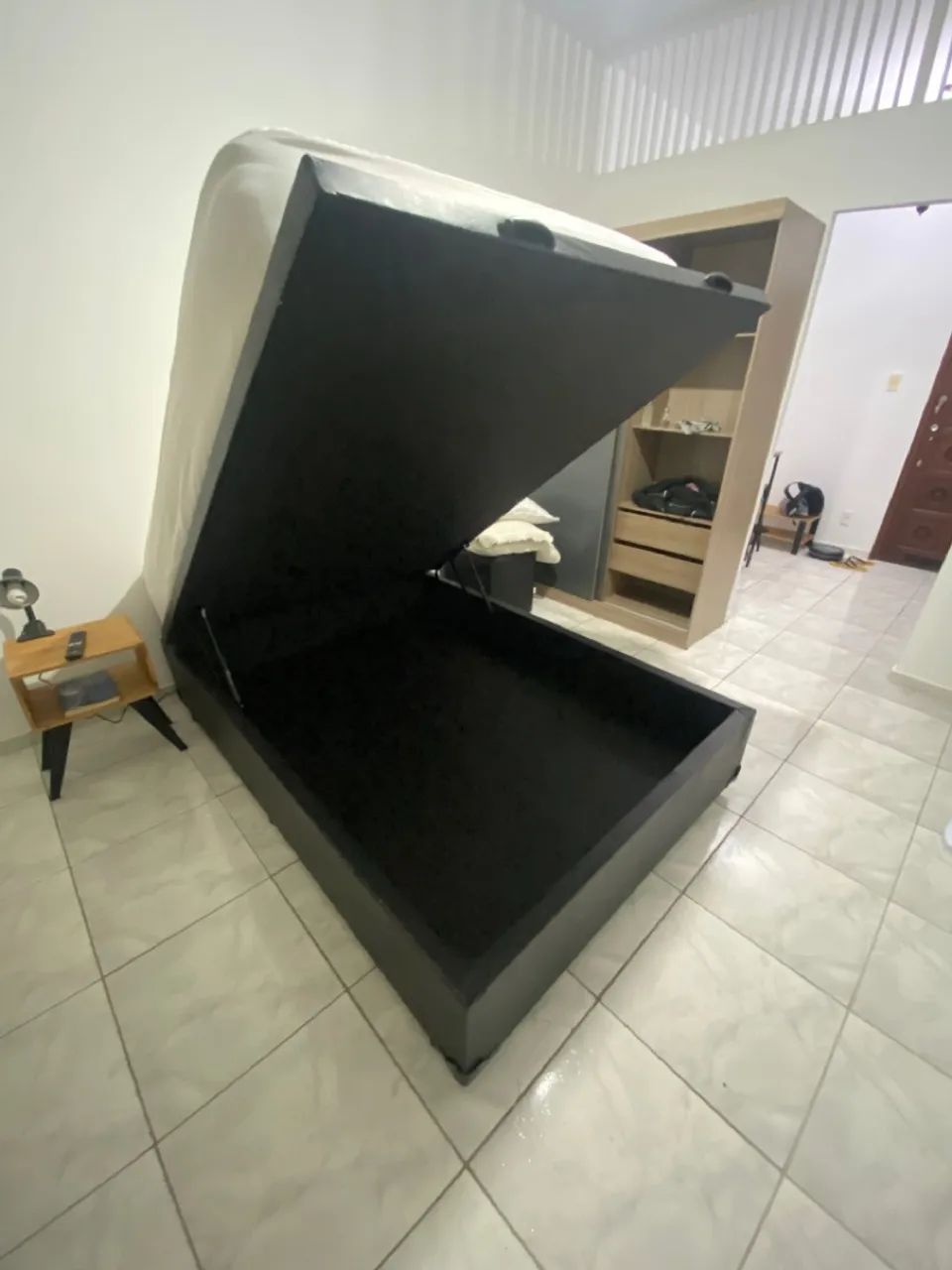Cama Box com Baú - Espaço Extra para seus pertences - Foto 3