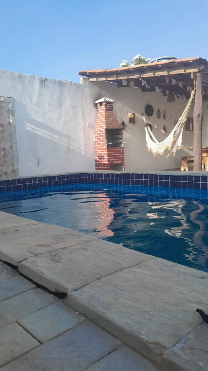 Vendo casa de esquina c/ piscina em Pirenópolis