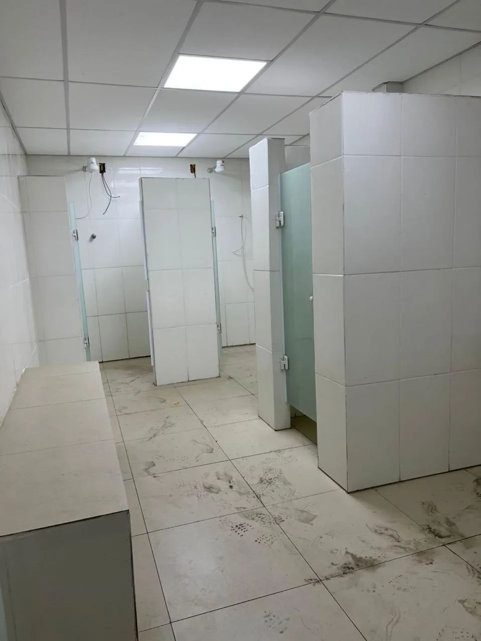 Alugo Galpão 750m2 - Foto 3