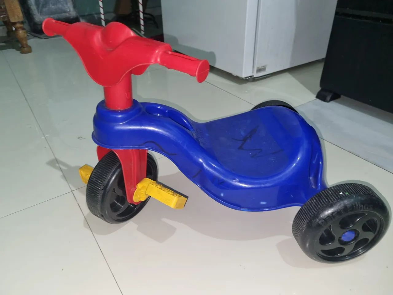 Triciclo infantil - Foto 2