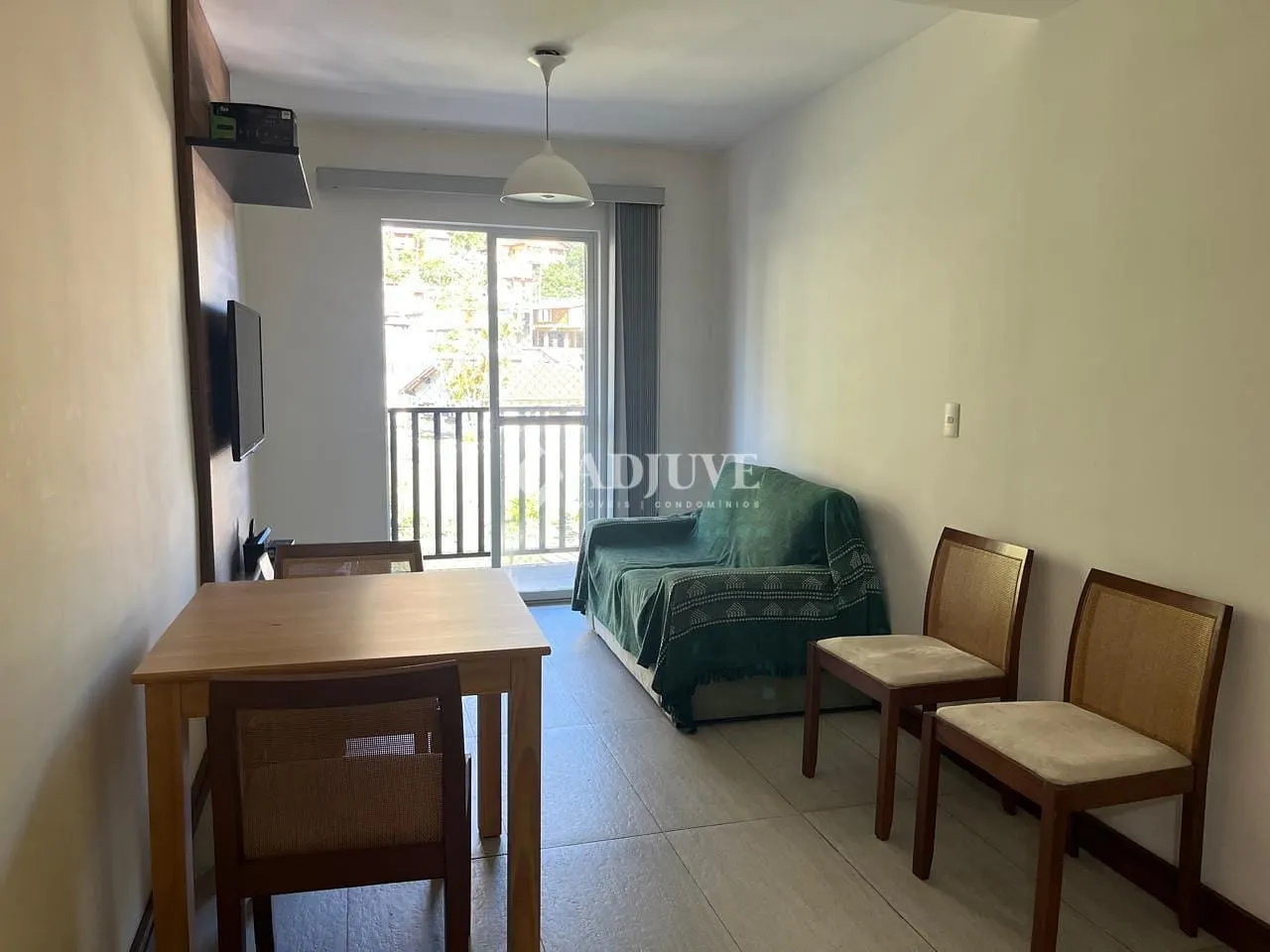 Apartamento à venda, Quitandinha, Petrópolis, RJ