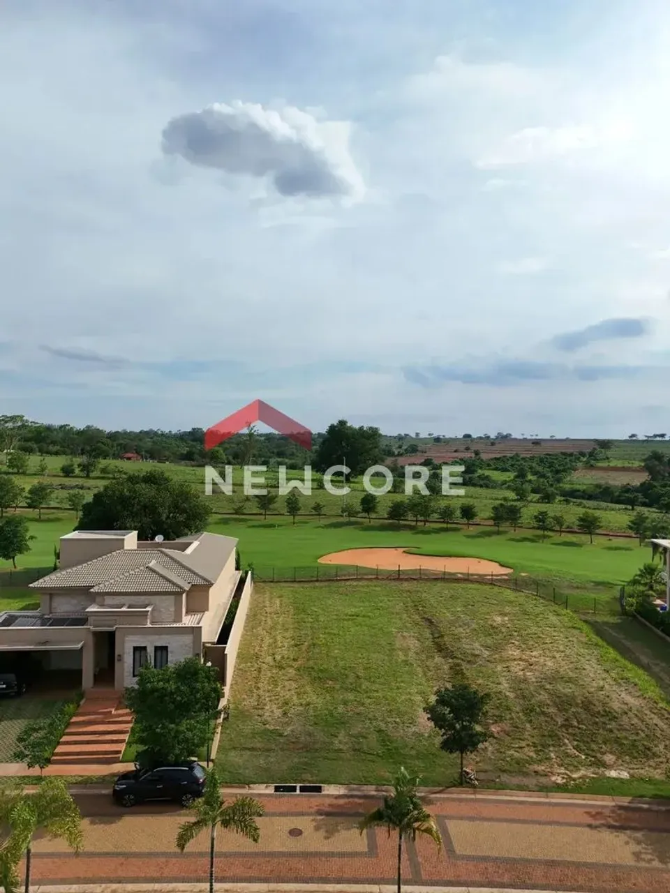 Lote em condomínio em Avenida Waldemar Haddad - Residencial Quinta do Golfe - São José do
