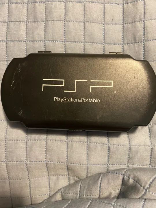 Jogos e case para jogos de PSP