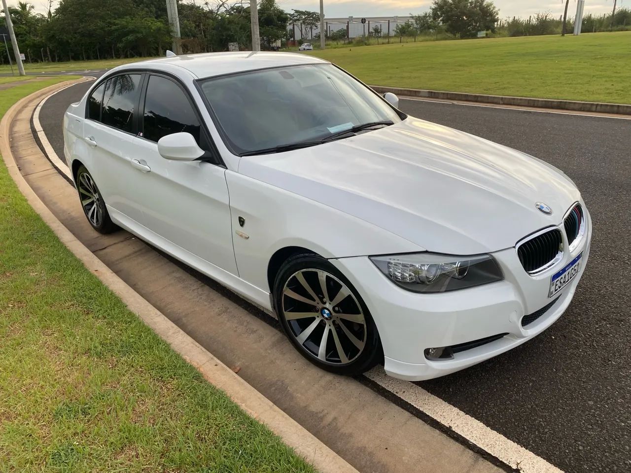 BMW 318i 2012