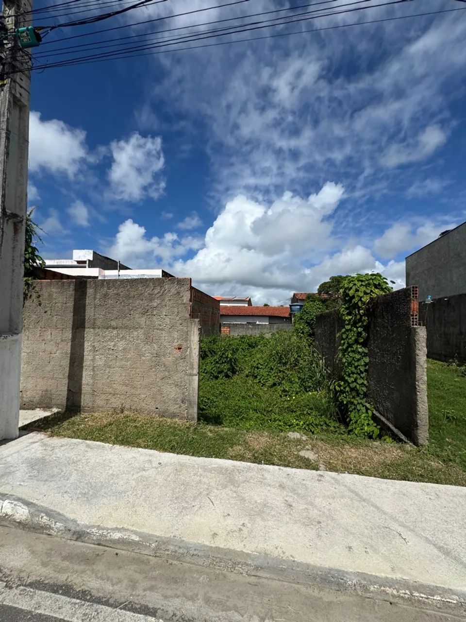 VENDO LOTE BARRA NOVA NA RUA XARÉU 