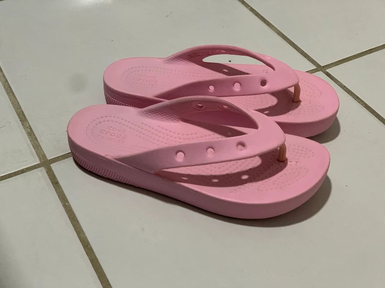 sandália crocs